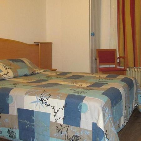 Pictav Hotel Поатие Екстериор снимка